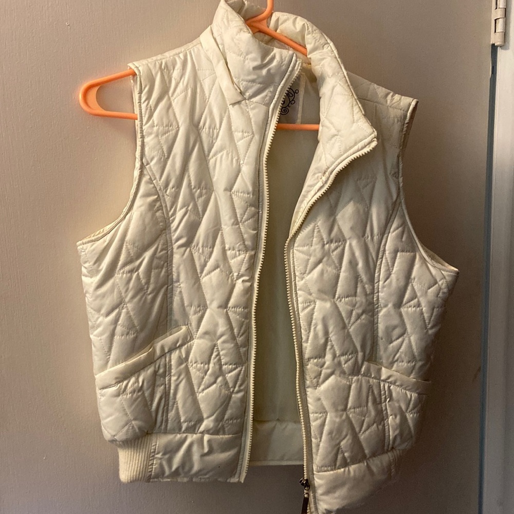 White vest